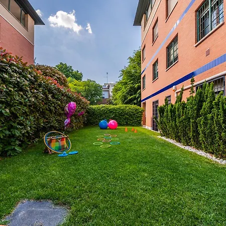 Apartment Garden Retreat, 5 Min Dal Centro Con Garage *