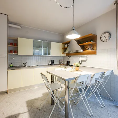 Apartment Garden Retreat, 5 Min Dal Centro Con Garage *