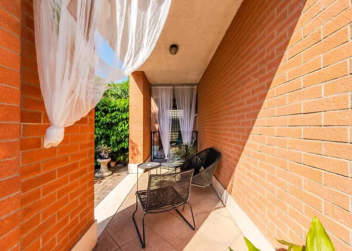 Garden Retreat, 5 Min Dal Centro Con Garage Modena