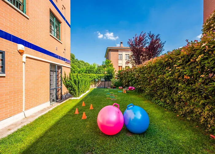 Garden Retreat, 5 Min Dal Centro Con Garage Modena