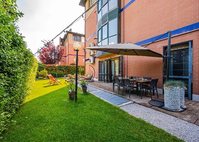 Garden Retreat, 5 Min Dal Centro Con Garage Modena