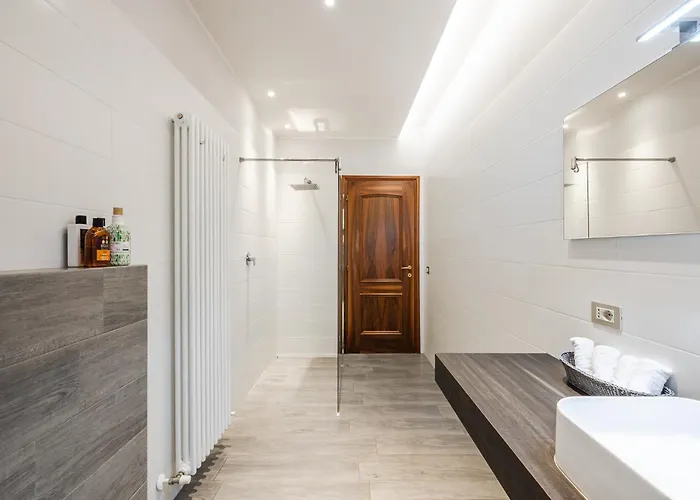 Garden Retreat, 5 Min Dal Centro Con Garage * Modena