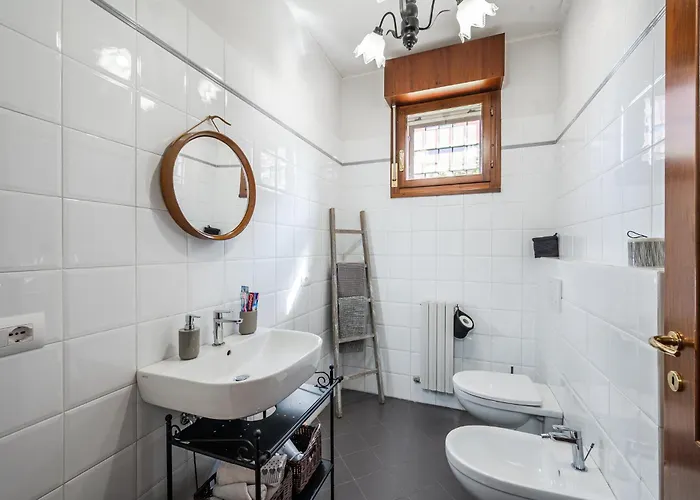 Garden Retreat, 5 Min Dal Centro Con Garage