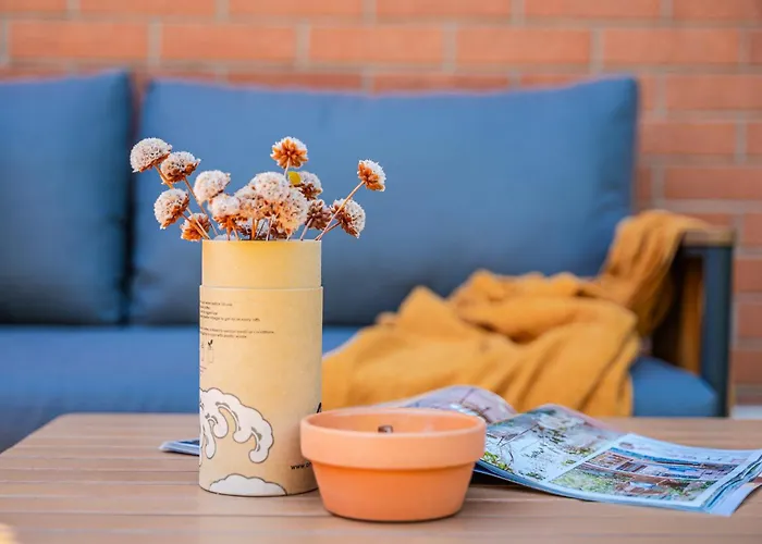 Garden Retreat, 5 Min Dal Centro Con Garage Apartment *